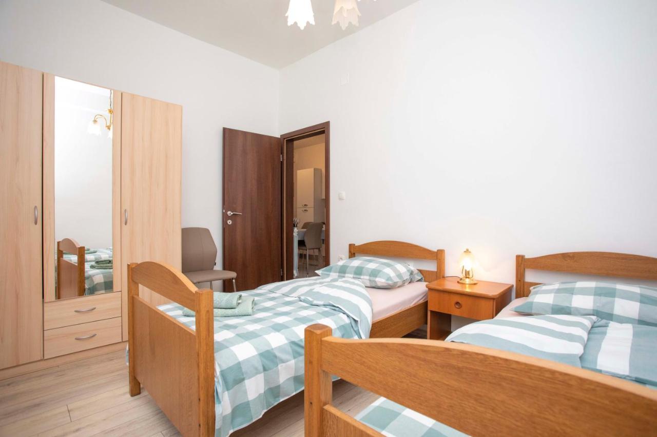 Apartmani Marica Plomin Exteriör bild