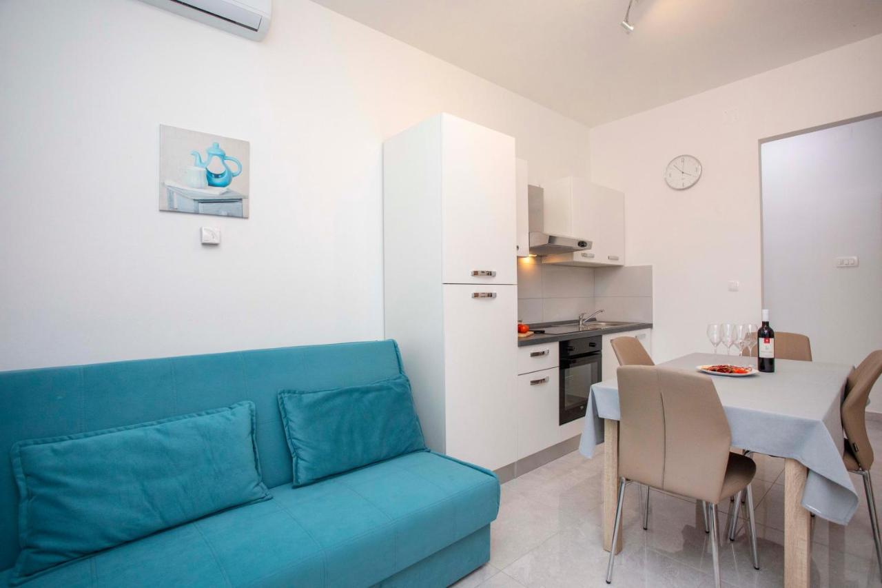 Apartmani Marica Plomin Exteriör bild