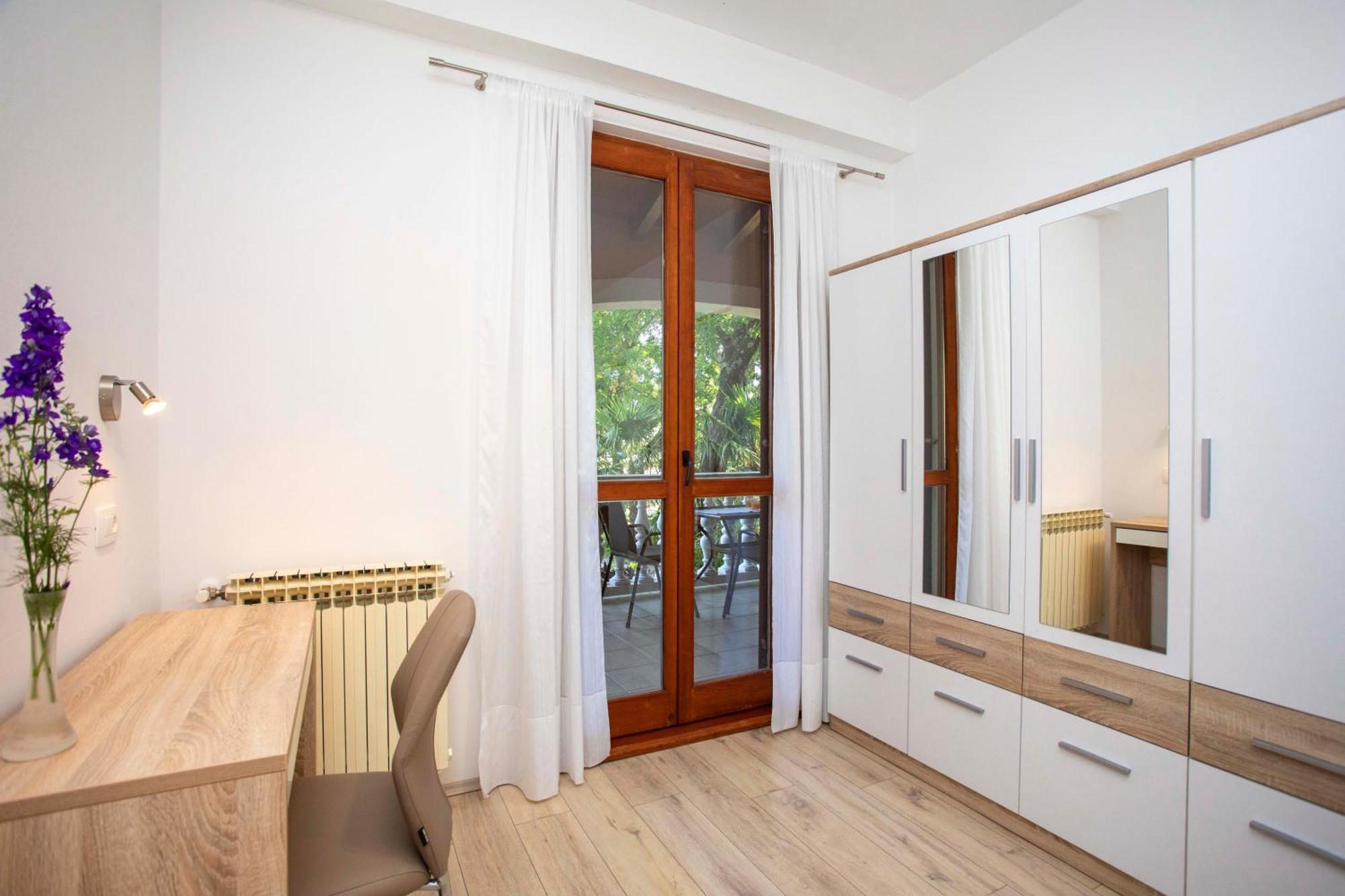 Apartmani Marica Plomin Rum bild